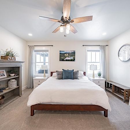 אשטון Teton Valley Getaway With Private Deck And Hot Tub! מראה חיצוני תמונה