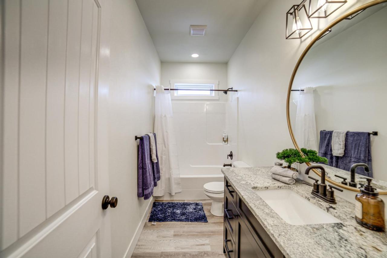 אשטון Teton Valley Getaway With Private Deck And Hot Tub! מראה חיצוני תמונה