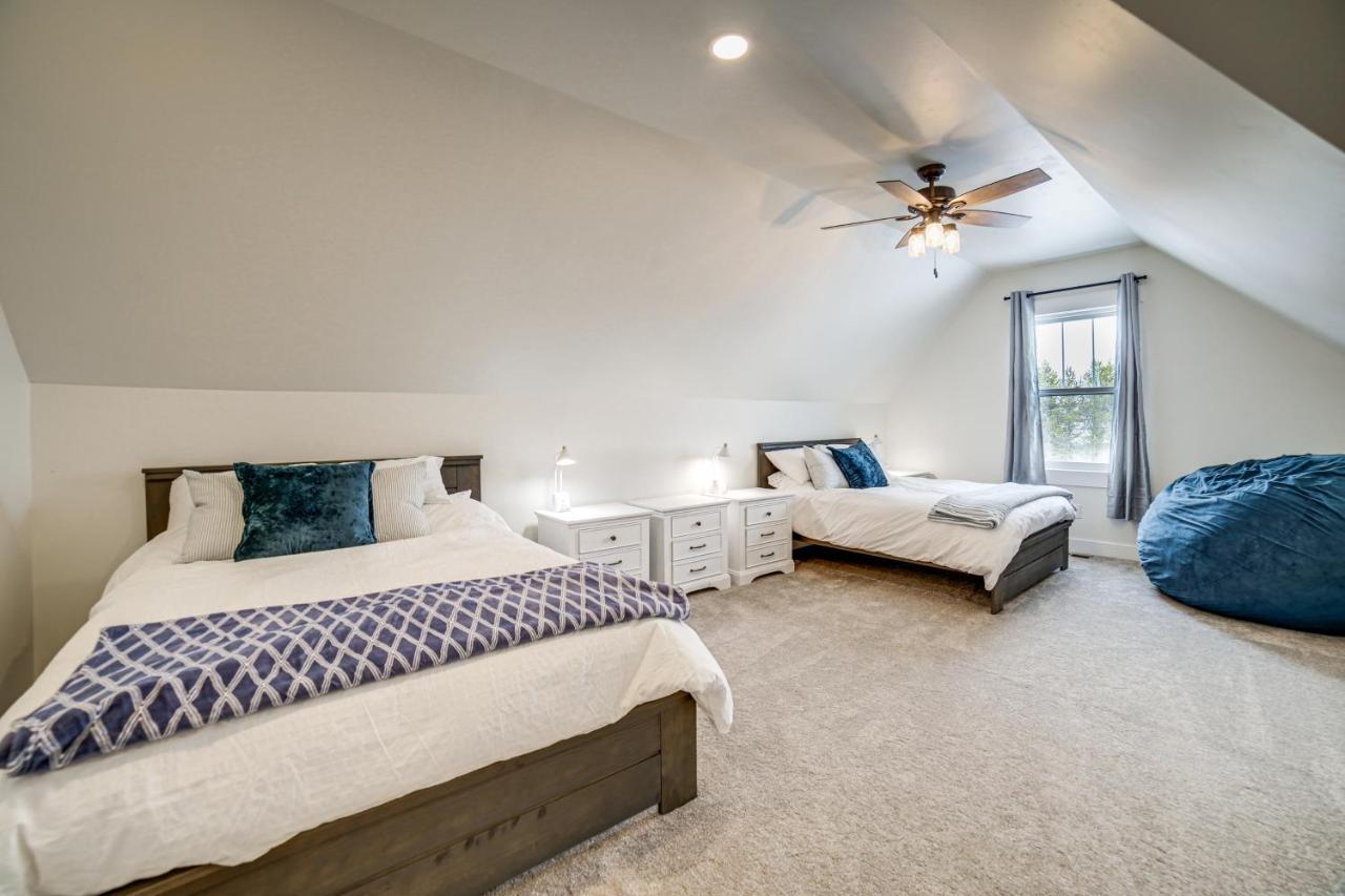 אשטון Teton Valley Getaway With Private Deck And Hot Tub! מראה חיצוני תמונה