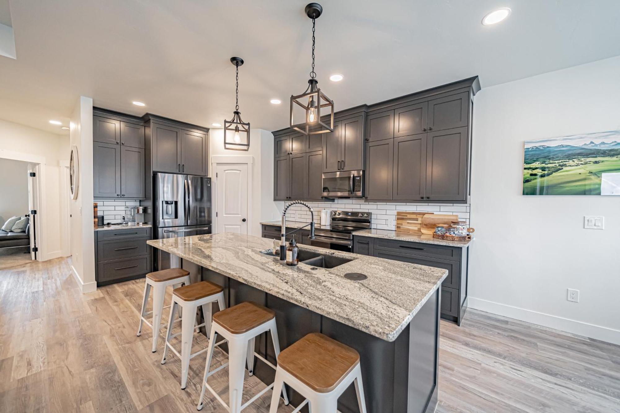 אשטון Teton Valley Getaway With Private Deck And Hot Tub! מראה חיצוני תמונה